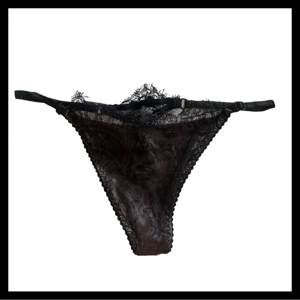 ROBERTO CAVALLI Black Lace Thong